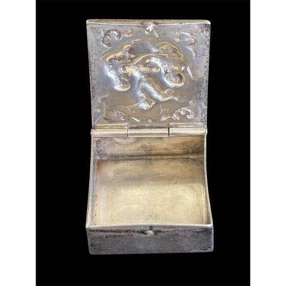 Vtg Sterling Silver Dutch Repoussé Snuff Pull Box 925 13.0g - Picture 6 of 12